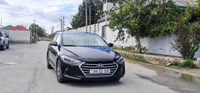 Hyundai Avante 2016, 170,400 km - 1.6 л - Bakı