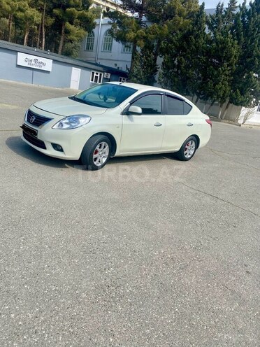 Nissan Sunny 2012, 200,000 km - 1.5 l - Sumqayıt