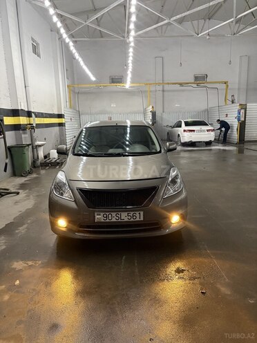 Nissan Sunny 2013, 262,897 km - 1.5 л - Bakı