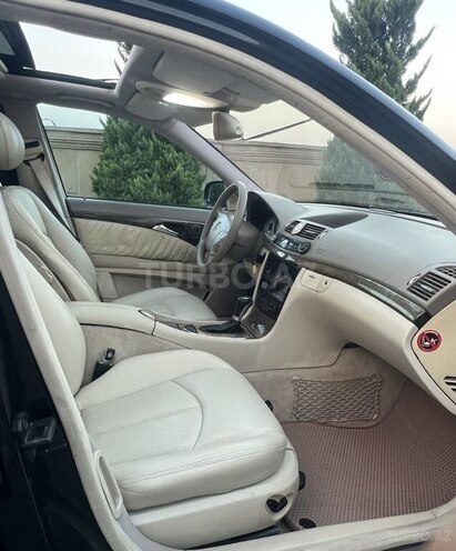 Mercedes E 320 2002, 293,000 km - 3.2 l - Bakı