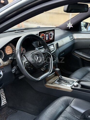 Mercedes E 220 2010, 301,000 km - 2.1 l - Bakı