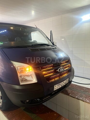 Ford Transit 2009, 214,500 km - 2.2 l - Masallı