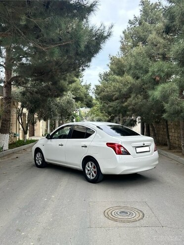 Nissan Sunny 2012, 240,000 km - 1.5 l - Bakı