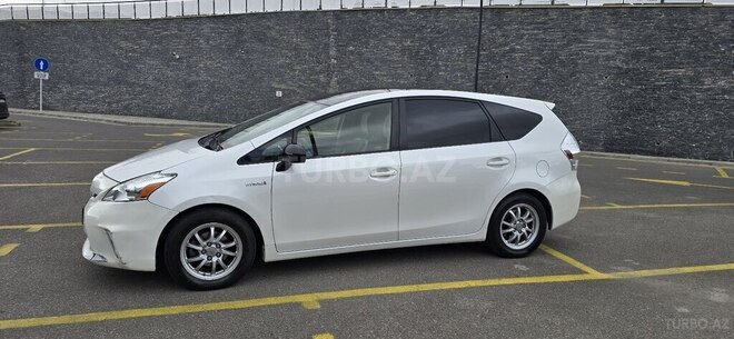 Toyota Prius V 2014, 367,313 km - 1.8 l - Bakı