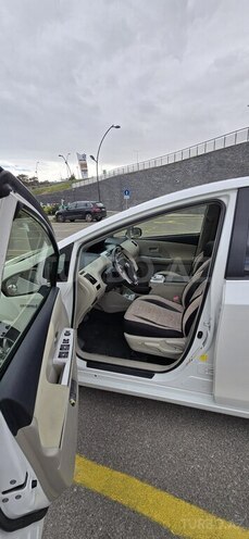Toyota Prius V 2014, 367,313 km - 1.8 l - Bakı