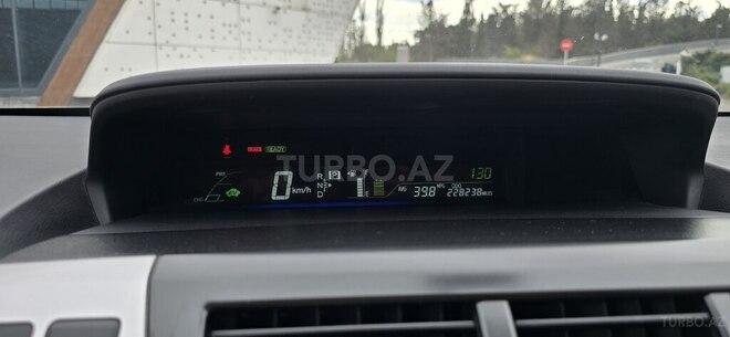 Toyota Prius V 2014, 367,313 km - 1.8 l - Bakı
