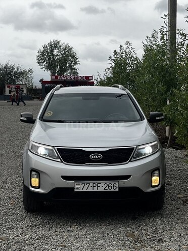 Kia Sorento 2013, 222,000 km - 2.0 l - Masallı