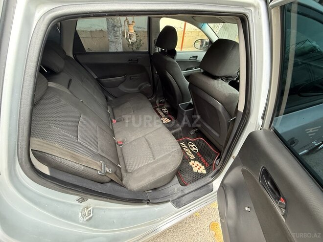 Hyundai i30 2010, 279,640 km - 1.4 l - Bakı