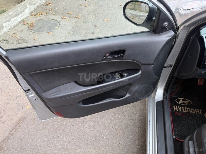 Hyundai i30 2010, 279,640 km - 1.4 l - Bakı