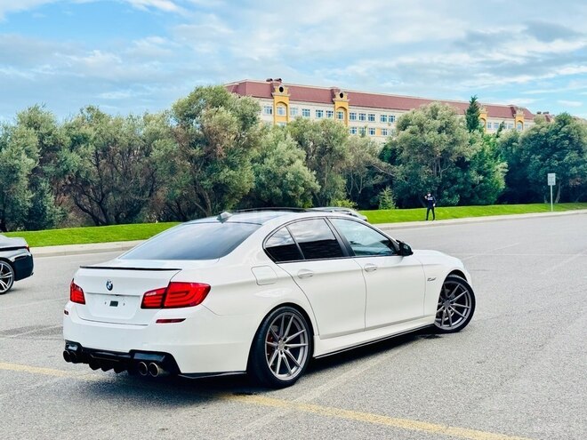 BMW 528 2013, 235,000 km - 2.0 l - Bakı
