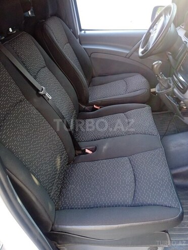 Mercedes  2009, 343,000 km - 2.1 l - Bakı