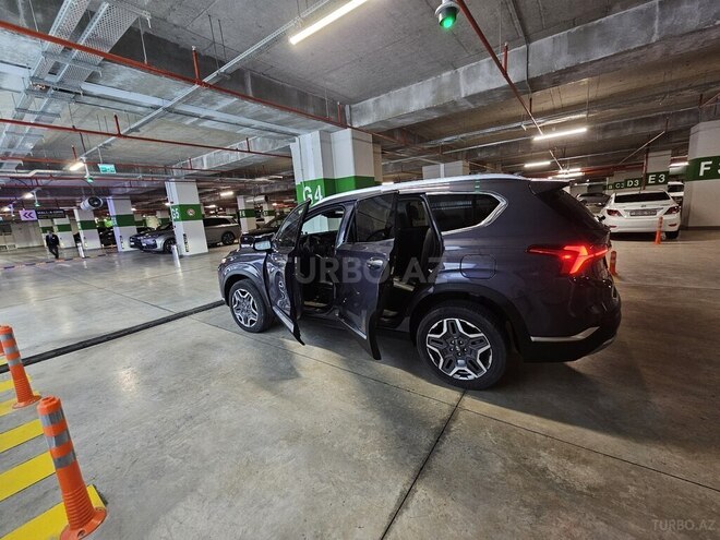 Hyundai Santa Fe 2023, 15,973 km - 1.6 л - Bakı