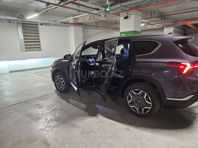 Hyundai Santa Fe 2023, 15,973 km - 1.6 л - Bakı