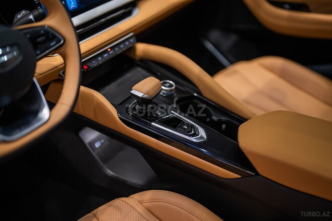 Geely Monjaro-7