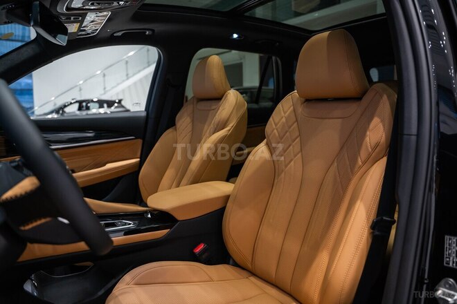 Geely Monjaro-9
