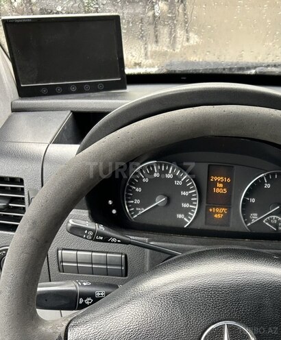 Mercedes Sprinter 519 2011, 299,500 km - 3.0 l - Bakı