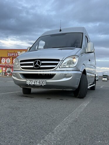Mercedes Sprinter 519 2011, 299,500 km - 3.0 l - Bakı
