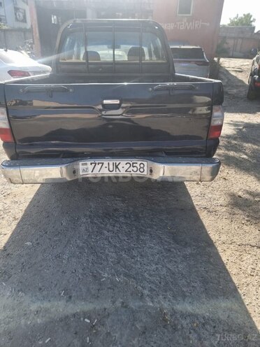 Mitsubishi L200 2005, 100,000 km - 2.5 l - Bakı