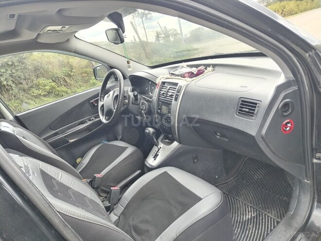 Hyundai Tucson 2008, 253,000 km - 2.0 л - Quba
