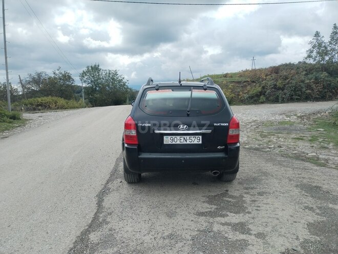 Hyundai Tucson 2008, 253,000 km - 2.0 л - Quba