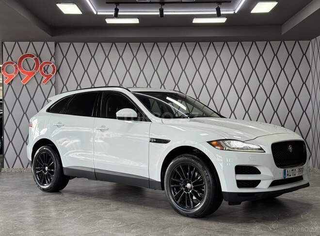 Jaguar F-Pace-3