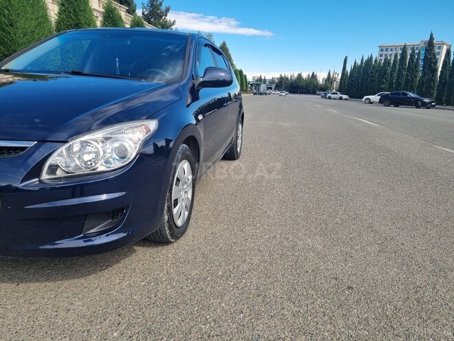 Hyundai i30 2008, 214,563 km - 1.4 l - Gəncə