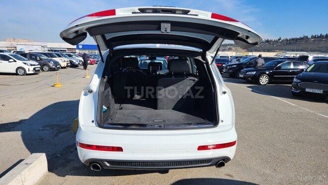 Audi Q7 2014, 146,000 km - 3.0 l - Bakı
