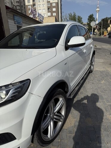 Audi Q7 2014, 146,000 km - 3.0 l - Bakı