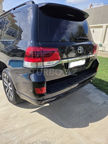 Toyota Land Cruiser 2017, 103,320 km - 4.6 l - Bakı