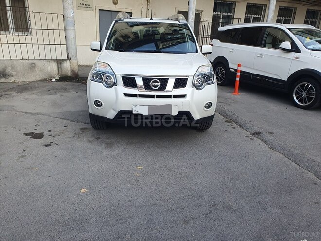 Nissan X-Trail 2013, 167,800 km - 2.5 л - Bakı