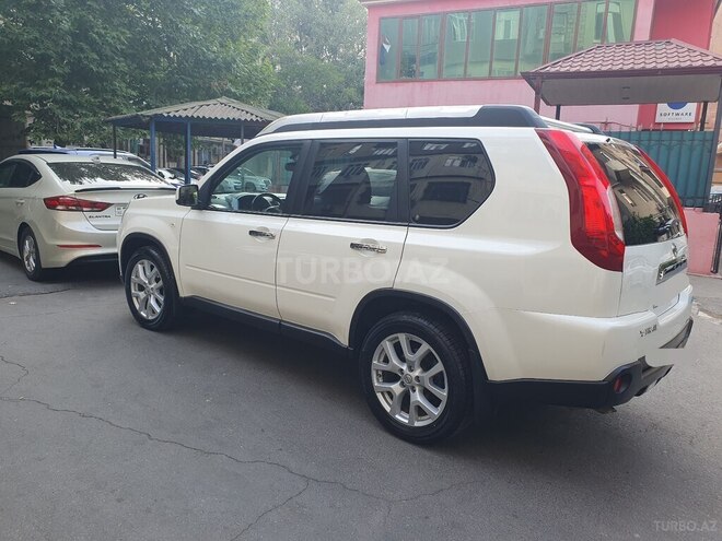 Nissan X-Trail 2013, 167,800 km - 2.5 л - Bakı