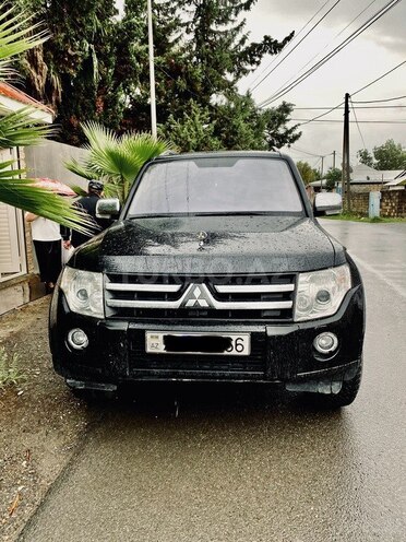 Mitsubishi Pajero 2008, 192,000 km - 3.0 l - Lənkəran