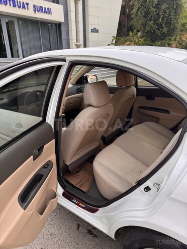 Hyundai Accent 2010, 255,000 km - 1.4 l - Bakı