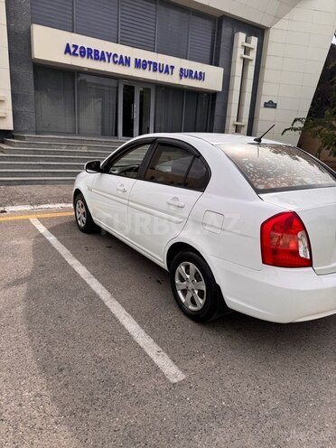 Hyundai Accent 2010, 255,000 km - 1.4 l - Bakı