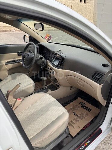 Hyundai Accent 2010, 255,000 km - 1.4 l - Bakı
