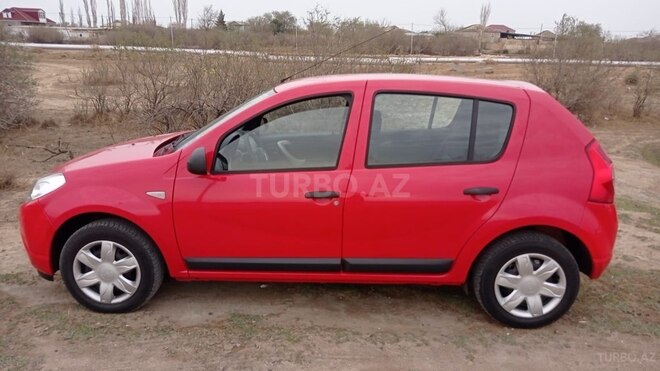Dacia Sandero 2009, 374,000 km - 1.2 л - Bakı