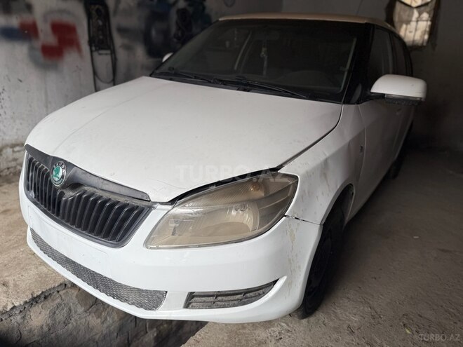 Skoda Fabia 2013, 250,000 km - 1.2 l - Bakı