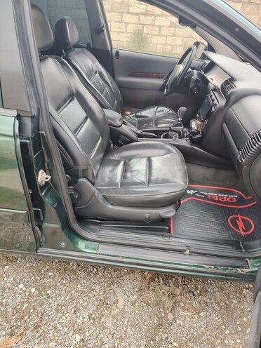 Opel Omega 1996, 320,000 km - 2.0 l - Sumqayıt