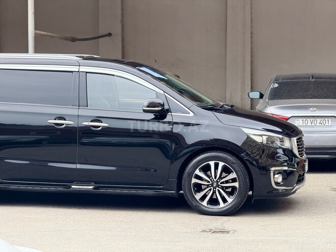 Kia Carnival 2017, 235,000 km - 2.2 l - Bakı
