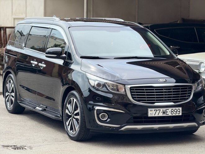 Kia Carnival 2017, 235,000 km - 2.2 l - Bakı