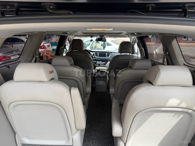 Kia Carnival 2017, 235,000 km - 2.2 l - Bakı