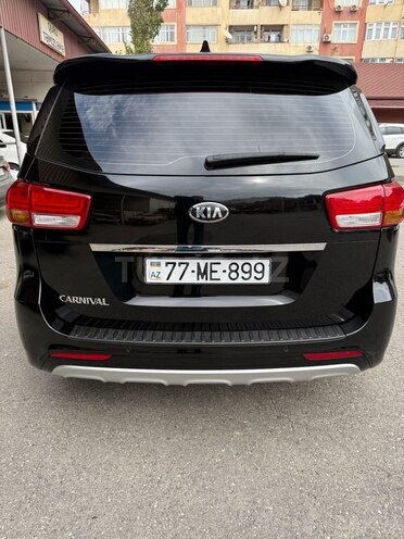 Kia Carnival 2017, 235,000 km - 2.2 l - Bakı