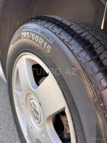 Volkswagen Golf 2000, 250,000 km - 1.4 l - Bakı