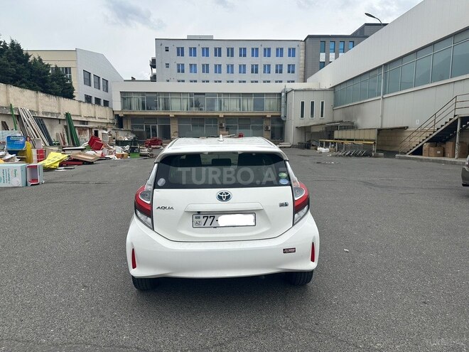 Toyota Aqua 2018, 70,000 km - 1.5 l - Bakı