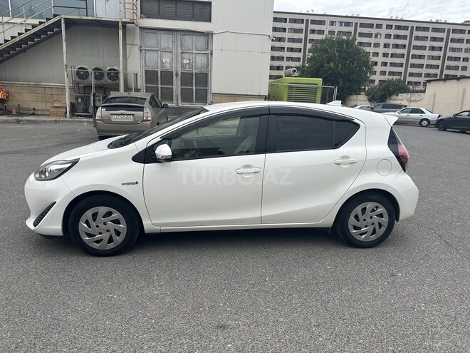 Toyota Aqua 2018, 70,000 km - 1.5 l - Bakı