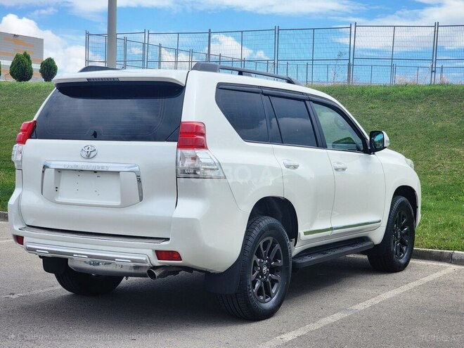 Toyota Land Cruiser Prado 2012, 270,000 km - 3.0 л - Bakı