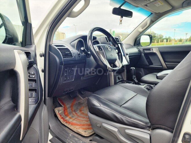 Toyota Land Cruiser Prado 2012, 270,000 km - 3.0 л - Bakı