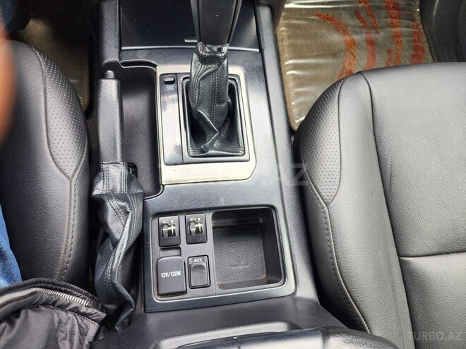 Toyota Land Cruiser Prado 2012, 270,000 km - 3.0 л - Bakı