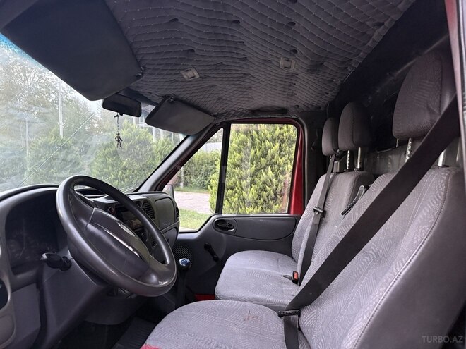 Ford Transit 2000, 580,000 km - 2.4 л - Beyləqan