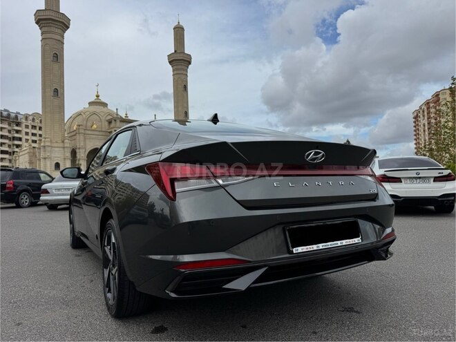 Hyundai Elantra 2023, 39,000 km - 2.0 l - Bakı
